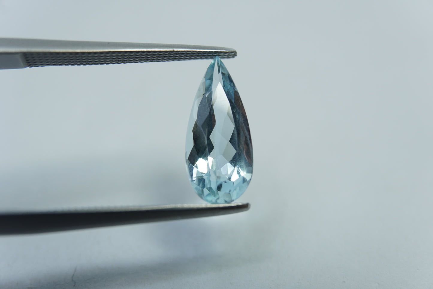 1.88ct Aquamarine 13x6mm