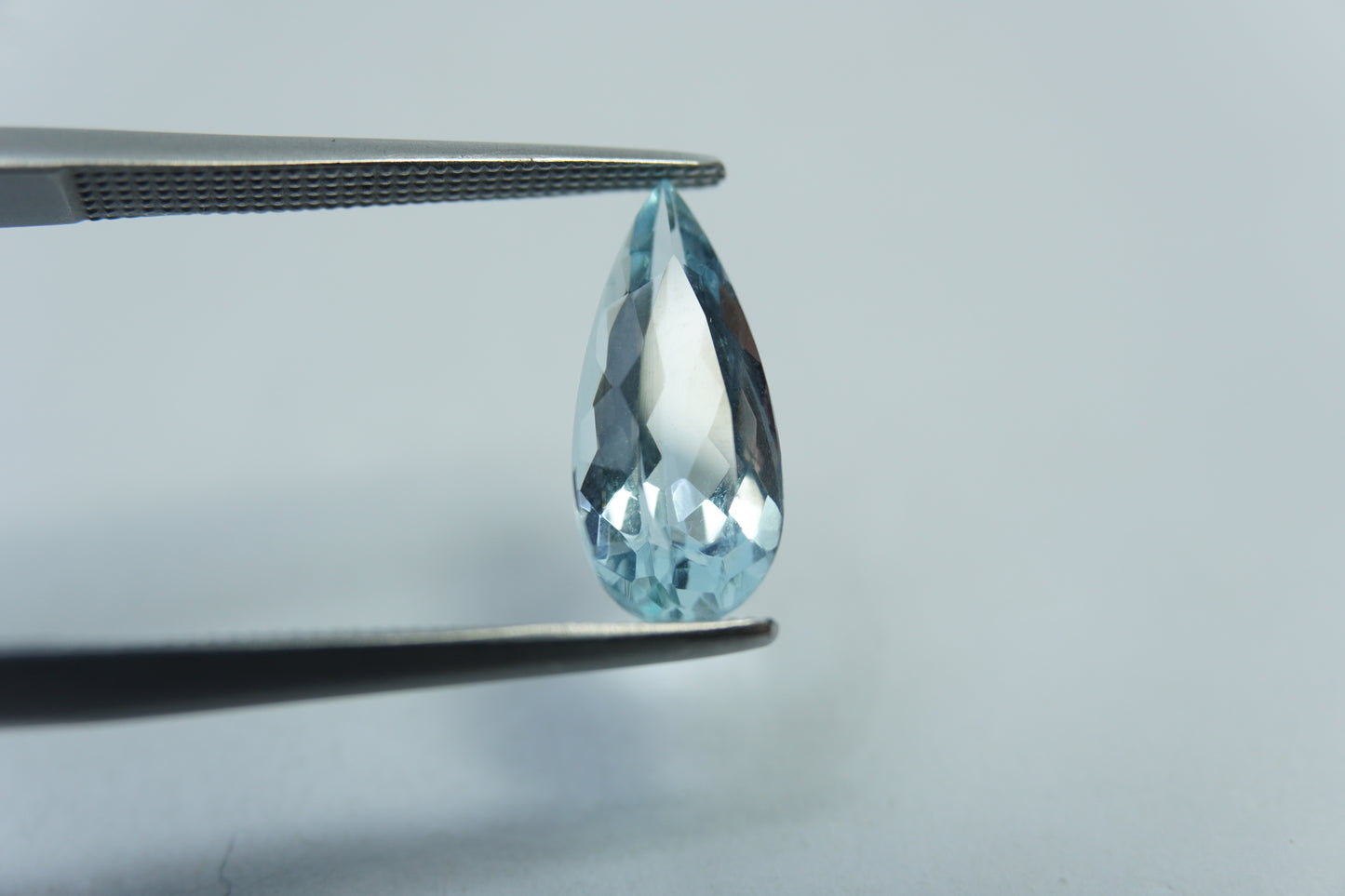 1.88ct Aquamarine 13x6mm
