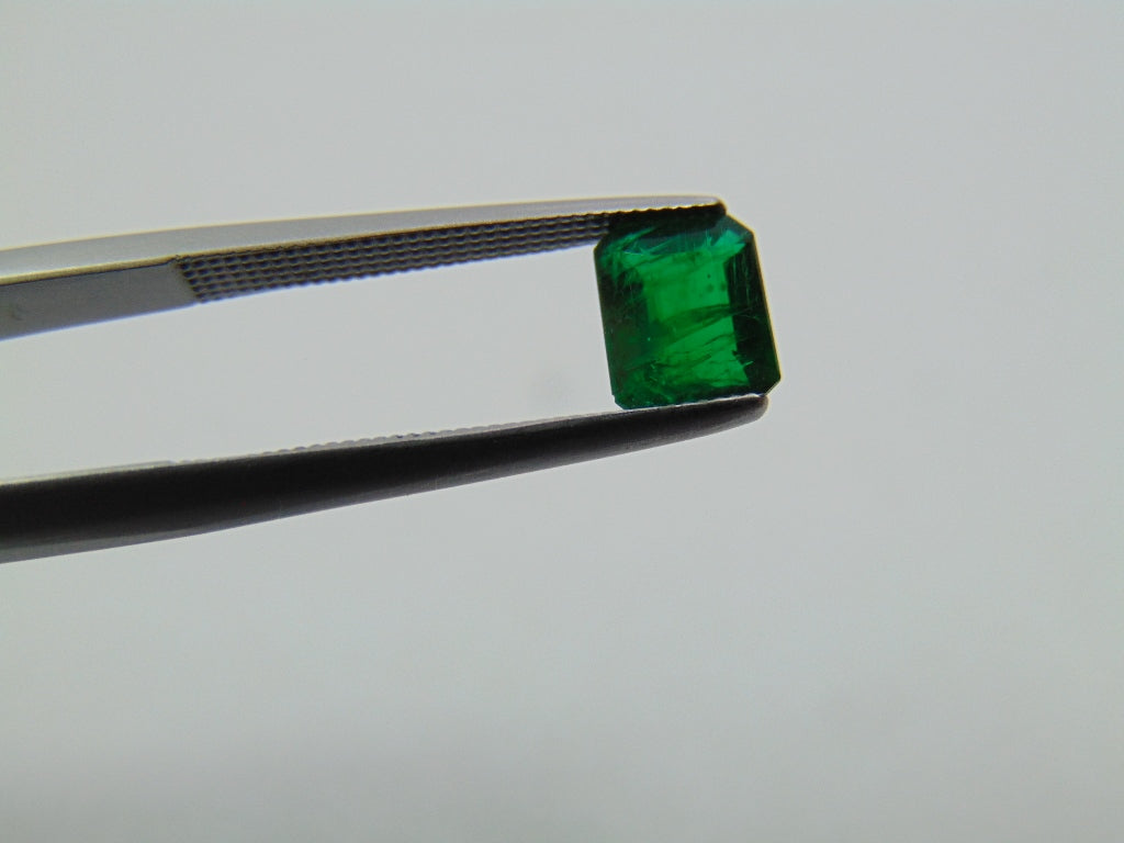 0.90ct Emerald 8x5mm