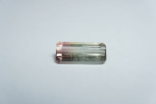 2.45ct Tourmaline bicolor 13x5mm