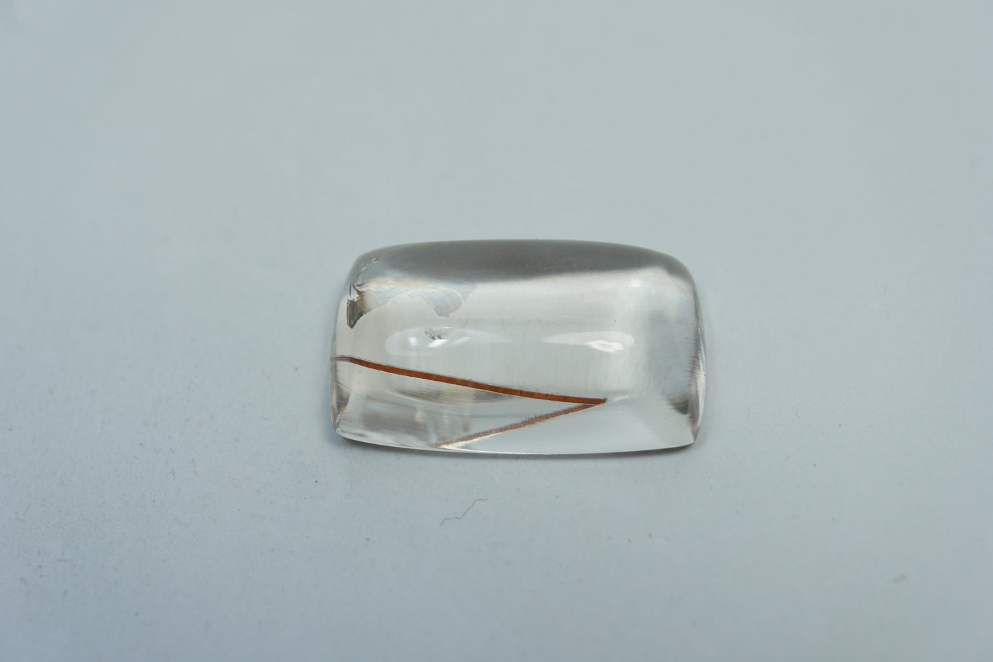 16.80ct Quartz with inclusion 21x12mm