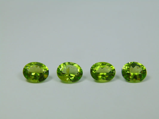 10.90ct Peridot Calibrated 10x8mm