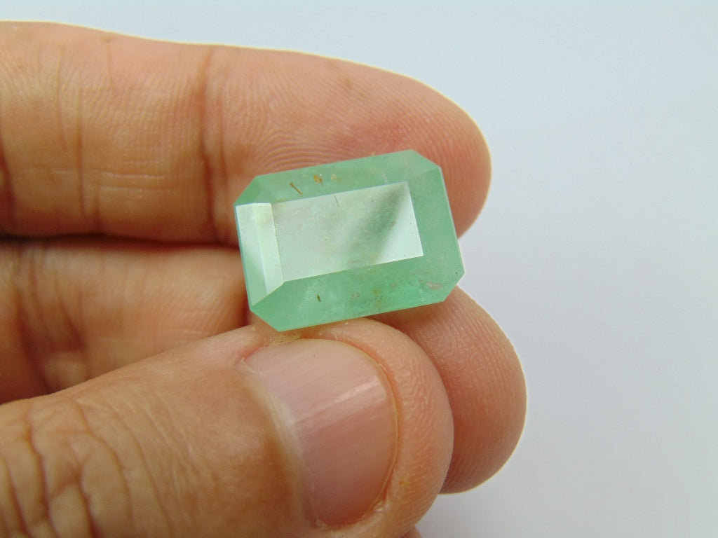 12.60ct Emerald 16x12mm