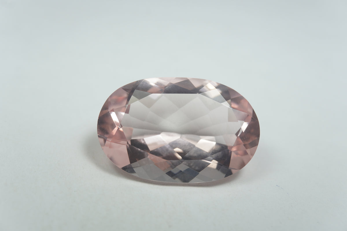 30.60ct Quartz Rose 28x18mm