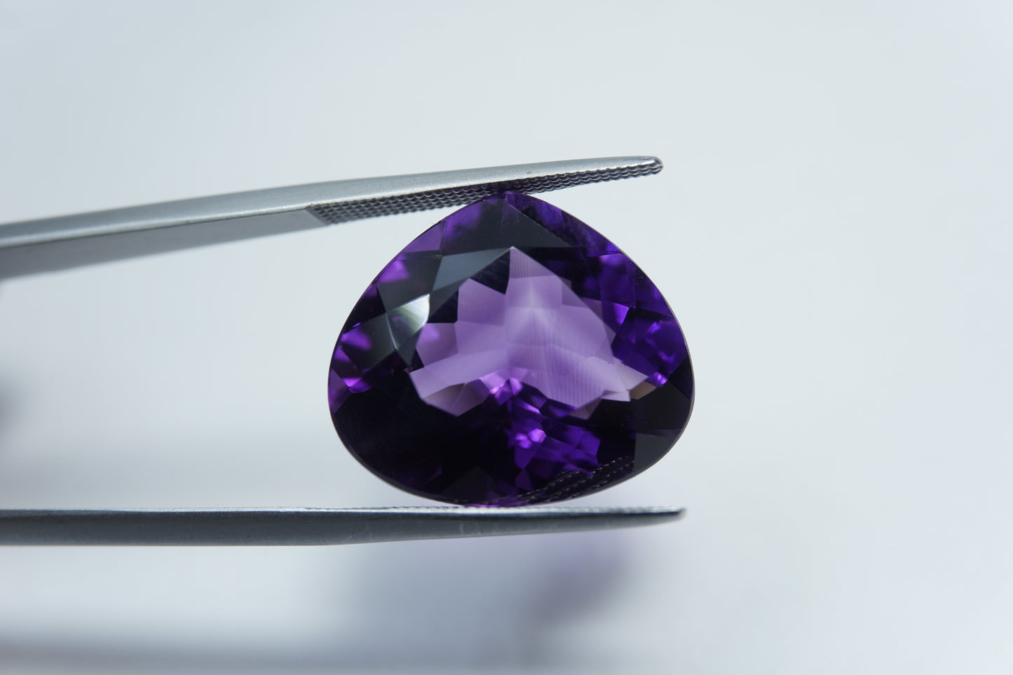 14.95ct Amethyst 18x16mm