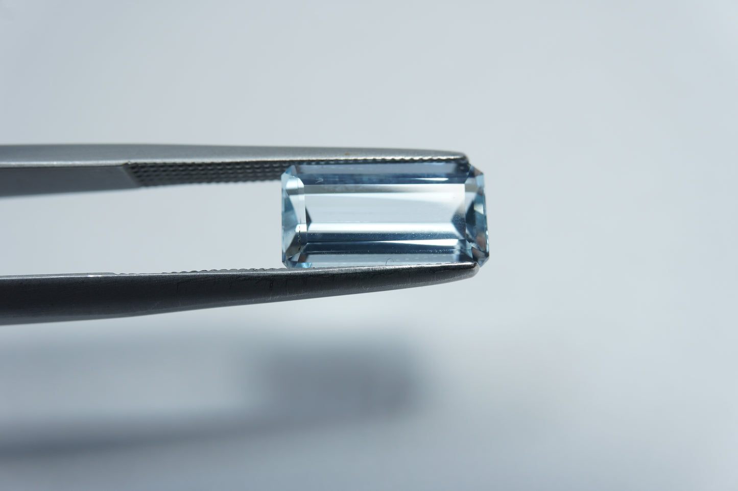 2ct Aquamarine 11x6mm