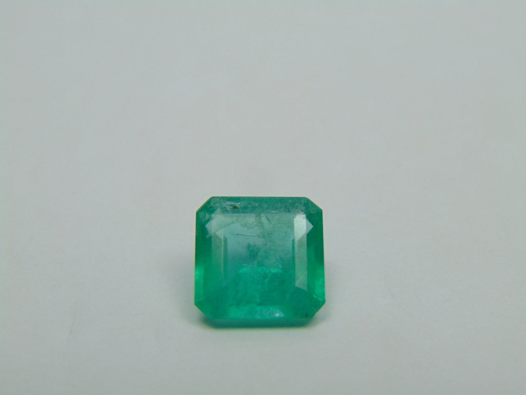 2.85ct Emerald 9mm