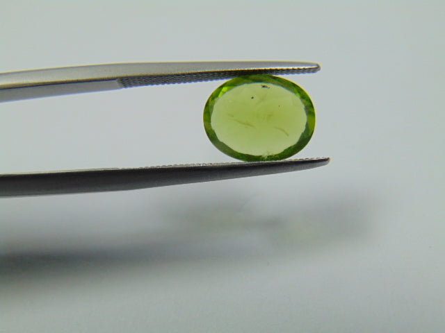 2.75ct Peridot 10x8mm