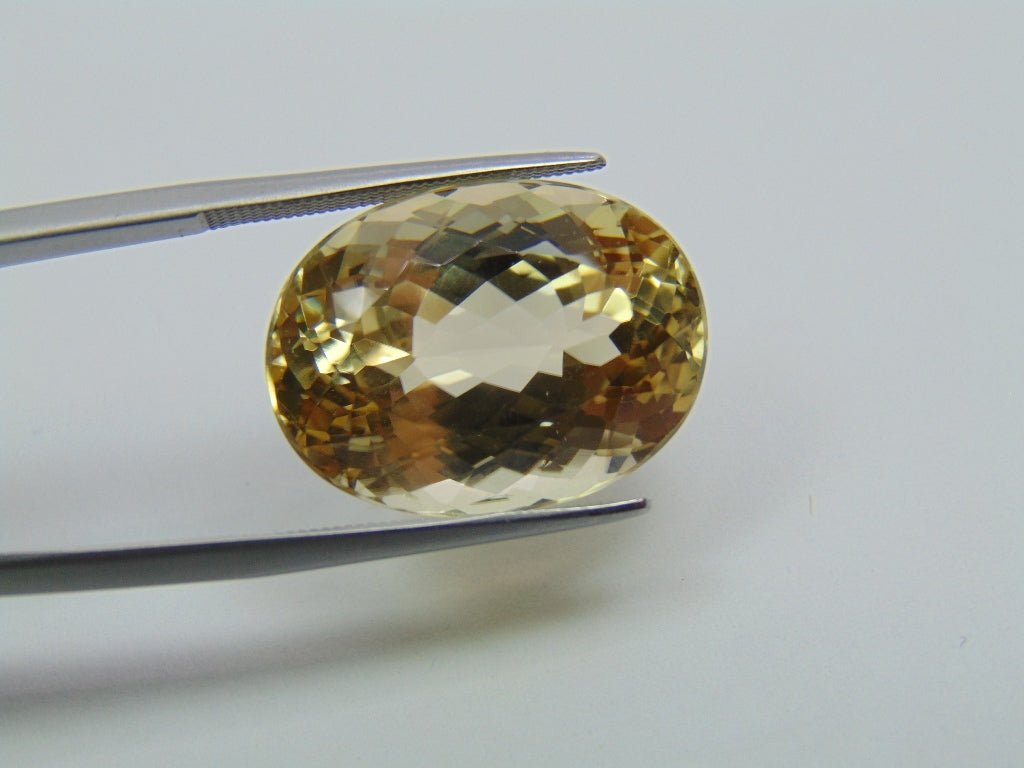 24.50ct Kunzite Yellow 20x15mm