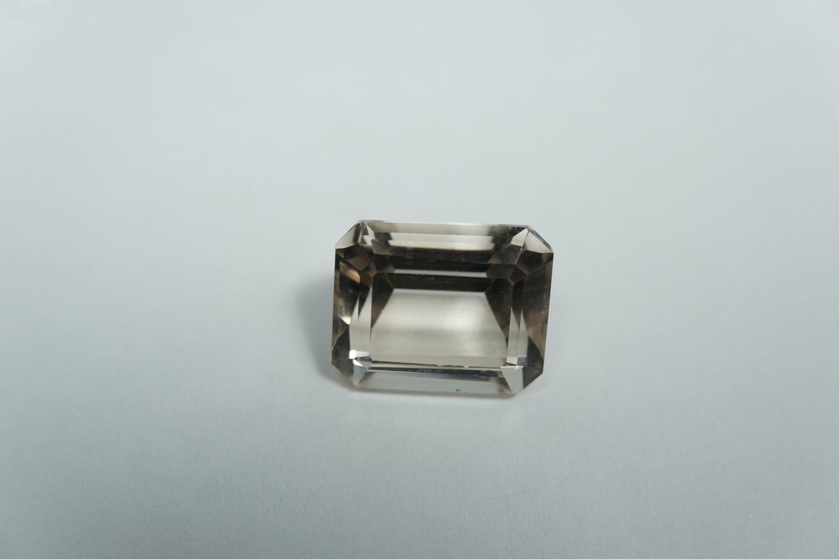 7.35ct Topaz 12x10mm