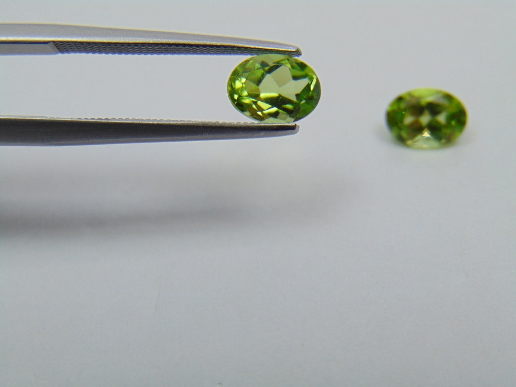 1.90ct Peridot Pair 7x5mm