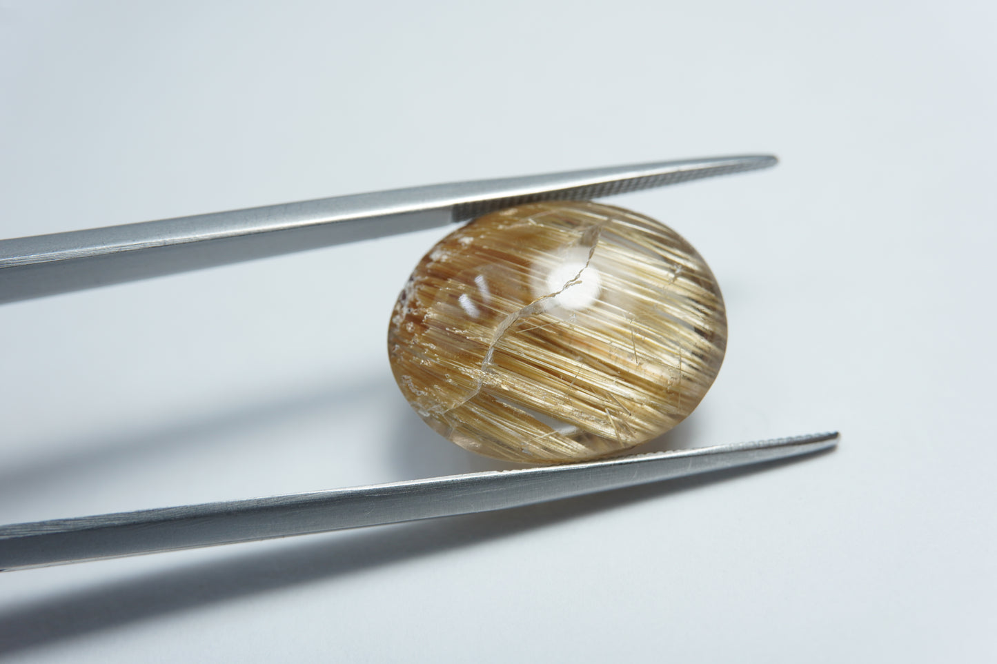 17.20ct Rutile cabochon 17x14mm