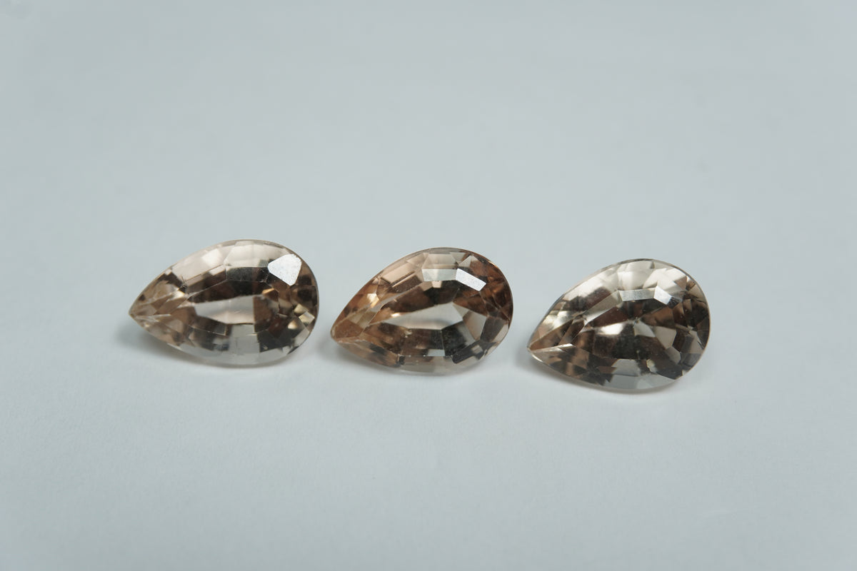 12.40ct Topaz 12x8mm / 12x8mm / 11.5x8mm