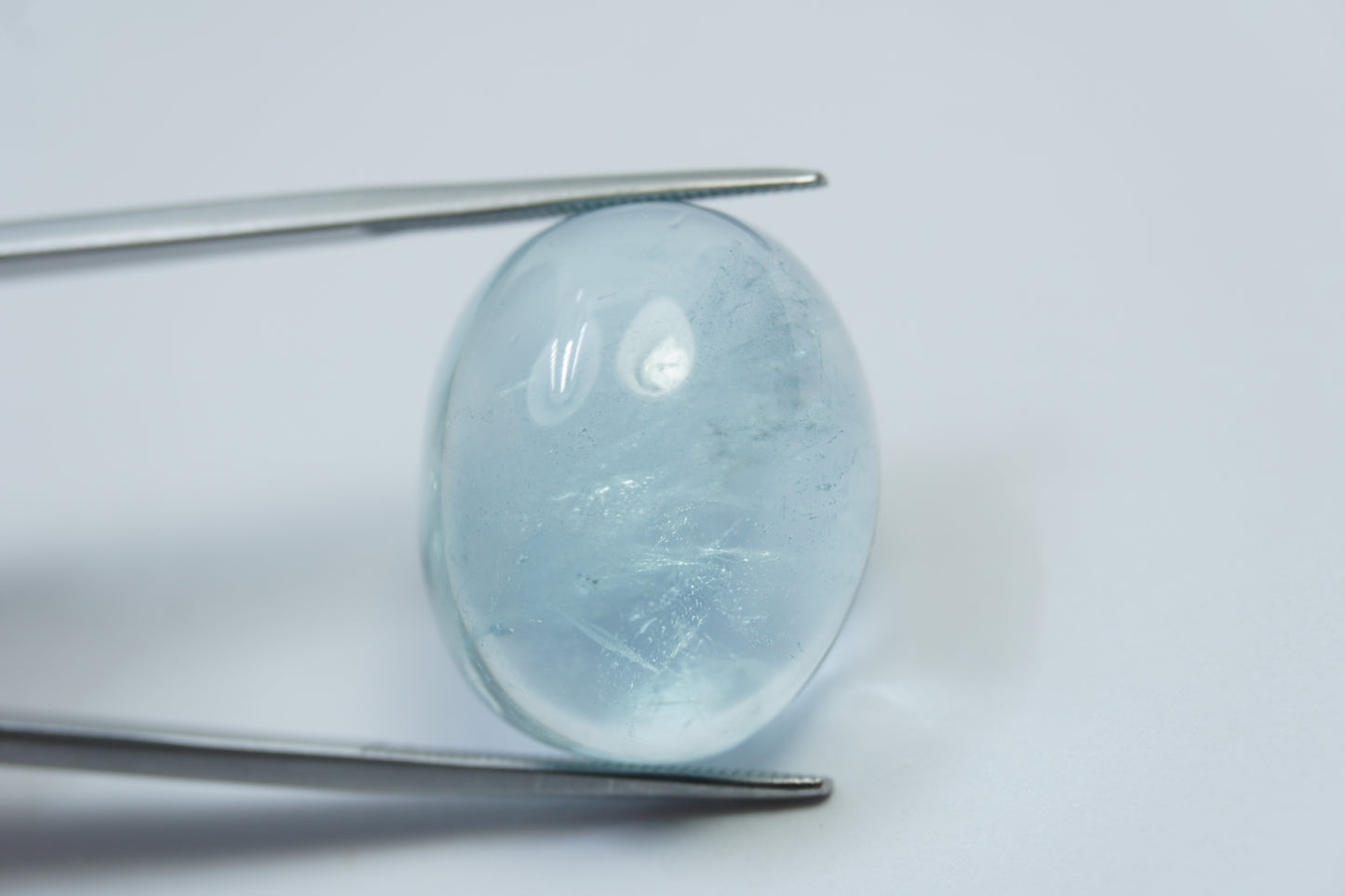 45.60ct Aquamarine cabochon 22x18mm