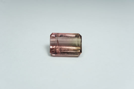 6.23ct Tourmaline bicolor 12x9mm