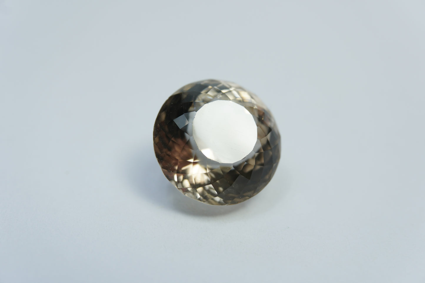 13.35ct Topaz 13mm