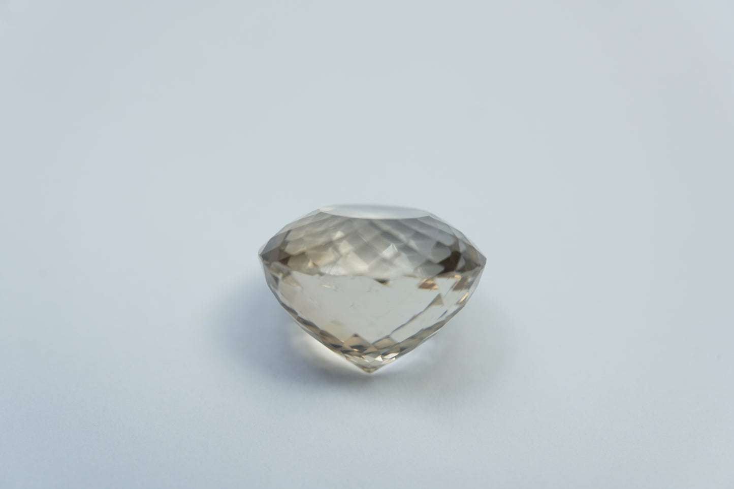 13.35ct Topaz 13mm