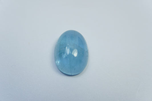 9.95ct Aquamarine cabochon 16x12mm