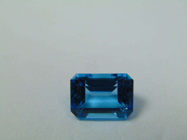 10.20ct Topaz Blue Swiss 14x10mm