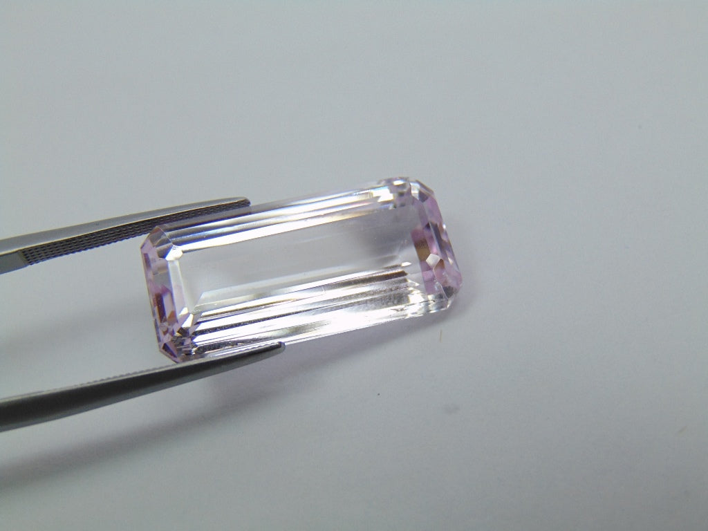 22ct Kunzite 25x12mm