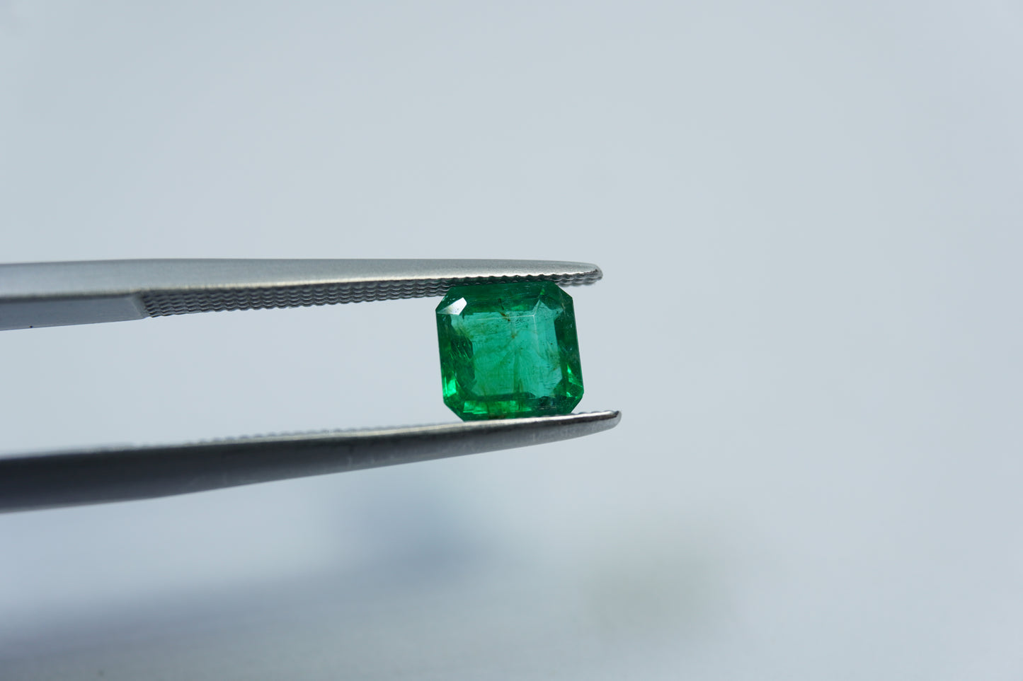 0.75ct Emerald 5.5mm