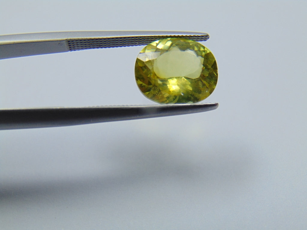 3.70ct Chrysolite 11x9mm