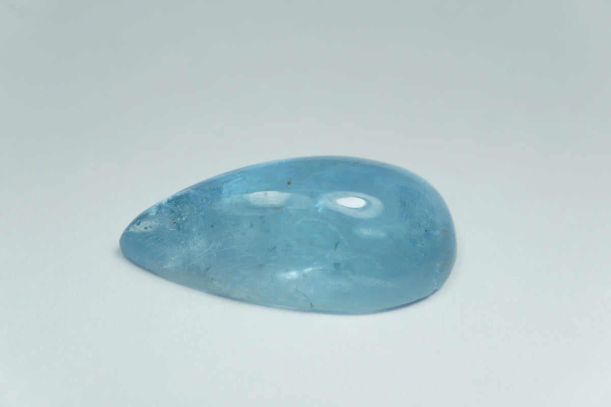 17.35ct Aquamarine cabochon 25x13mm