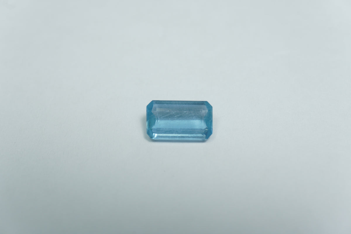 0.84ct Aquamarine 8x5mm
