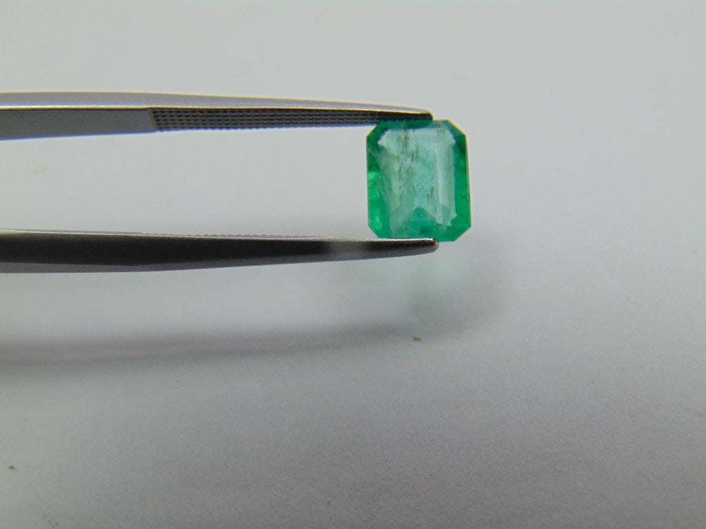 1.35ct Emerald 8x7mm