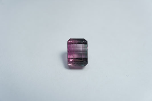 2.68ct Tourmaline bicolor 8x6mm