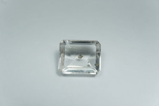 4.16ct Quartz pyrite 11x9mm