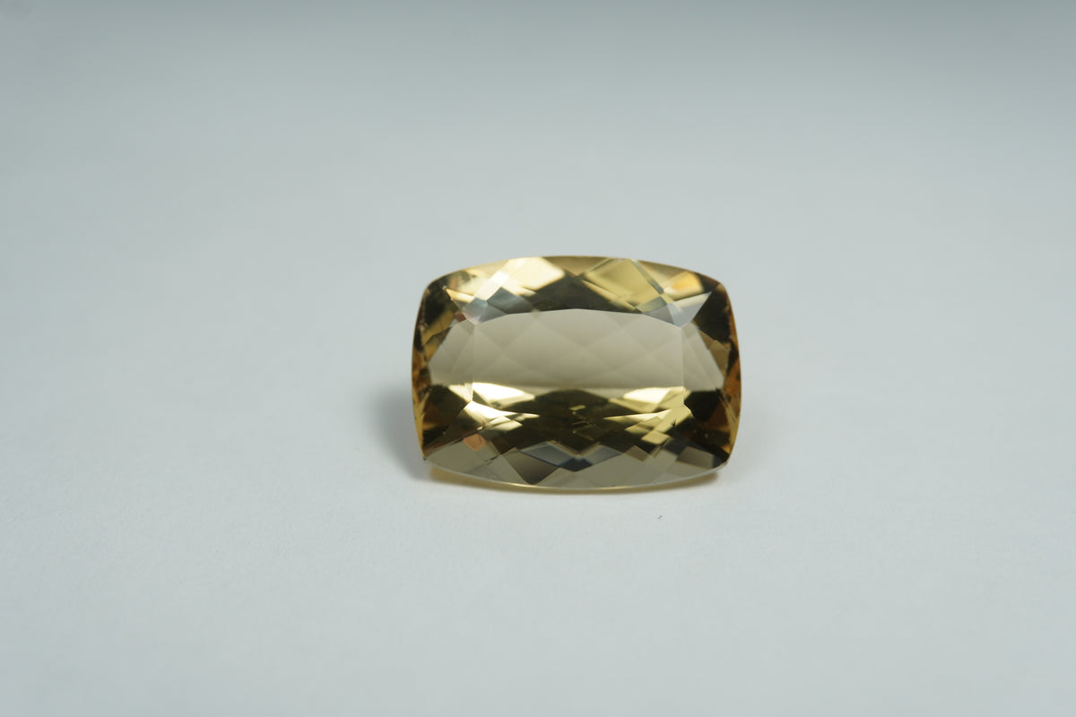 13.15ct Beryl 18x13mm