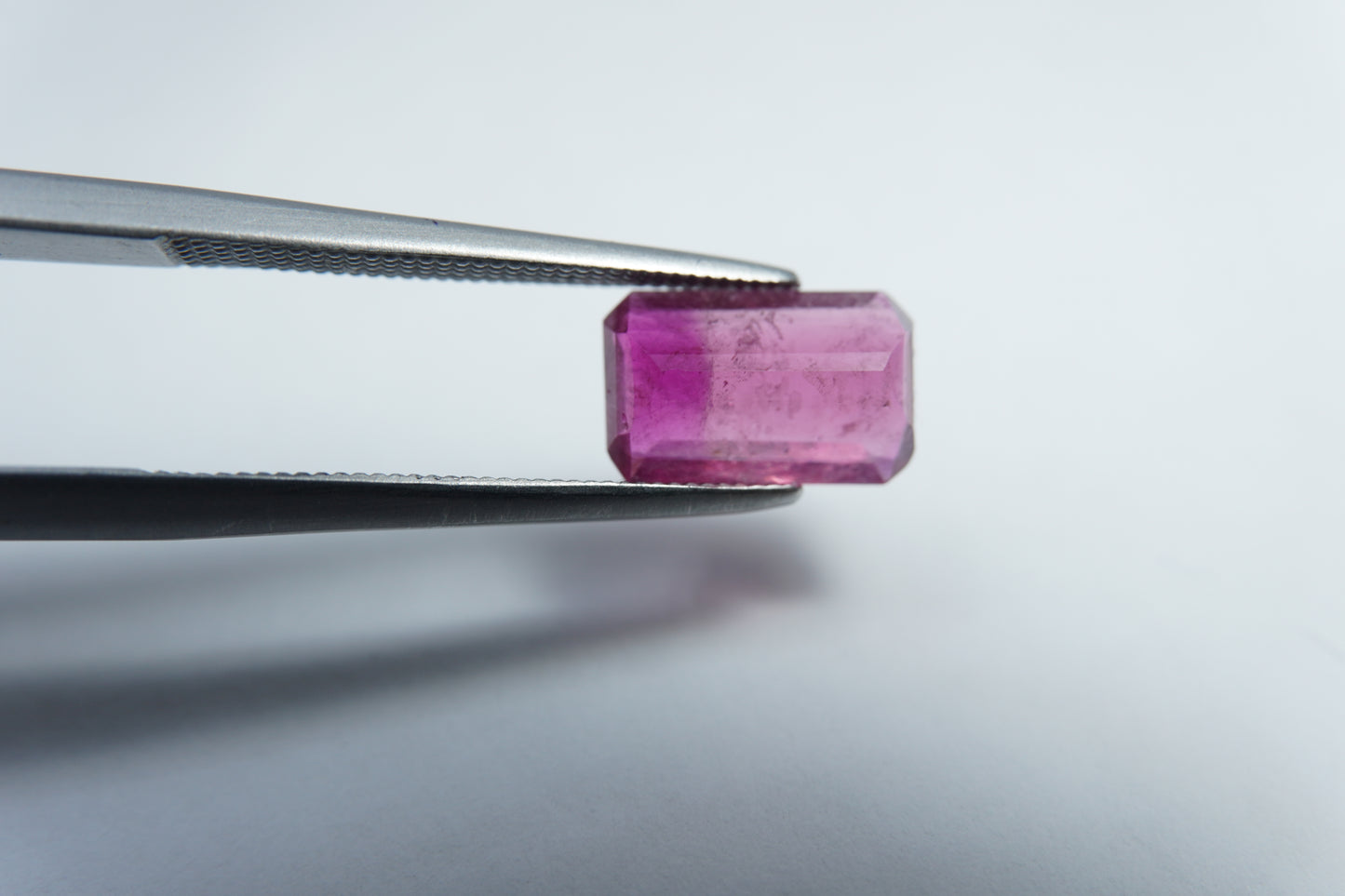 1.65ct Tourmaline bicolor 9x6mm