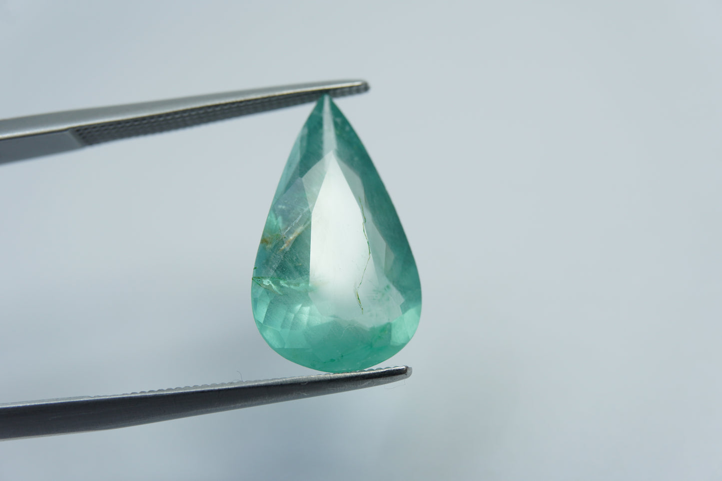 4.45ct Emerald 17x10.5mm
