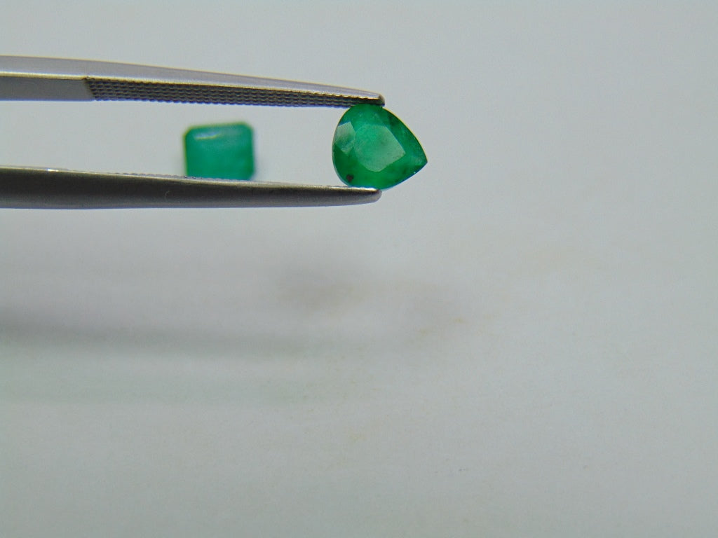1.18ct Emerald 5x4mm 5x6mm