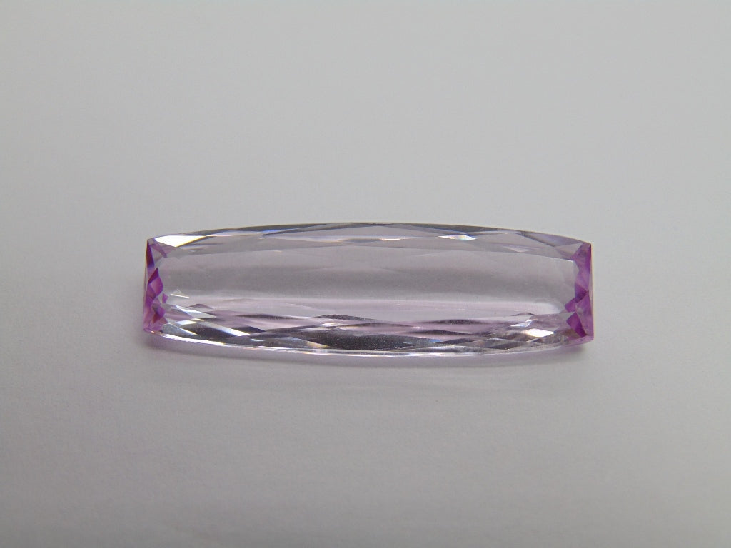 25.60ct Kunzite 36x11mm