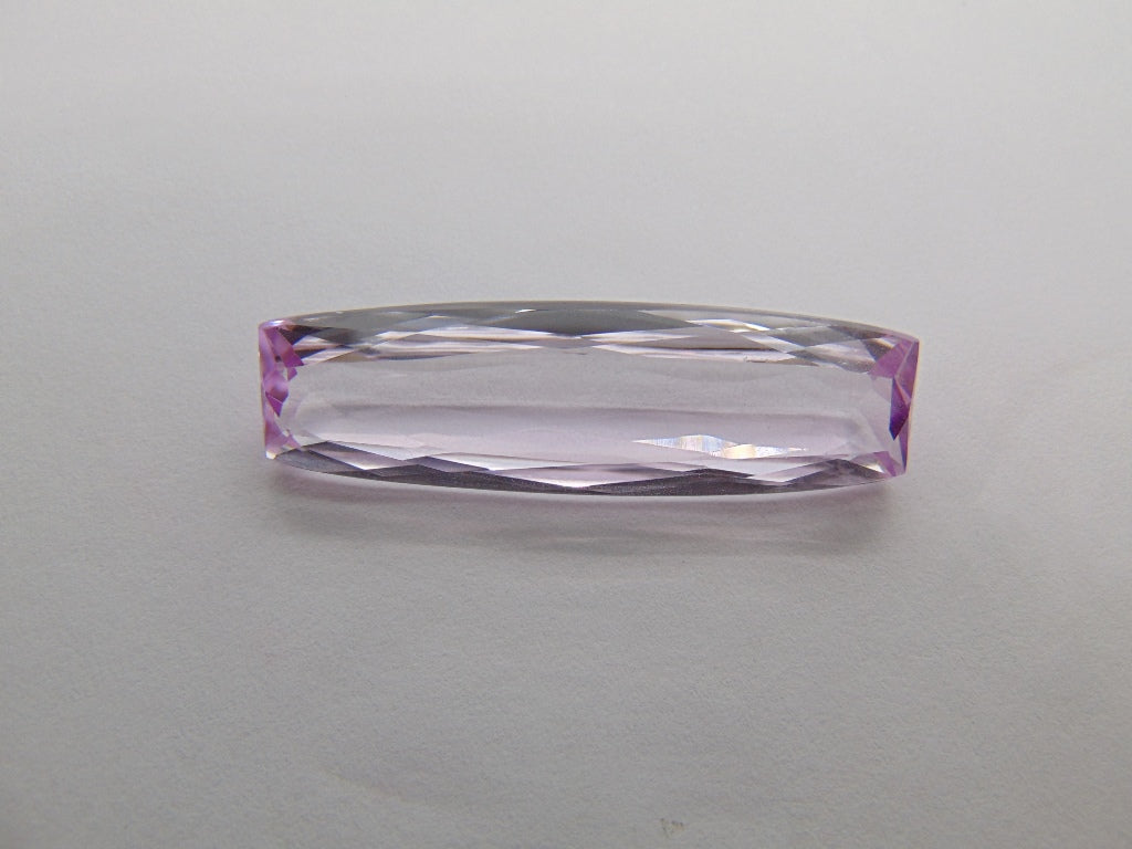 25.60ct Kunzite 36x11mm