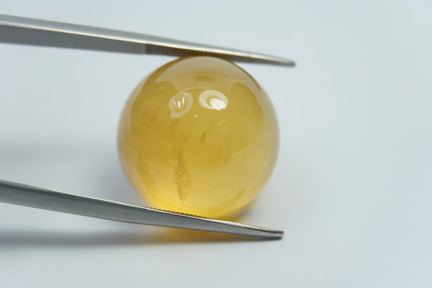 37.40ct Beryl cabochon 19mm