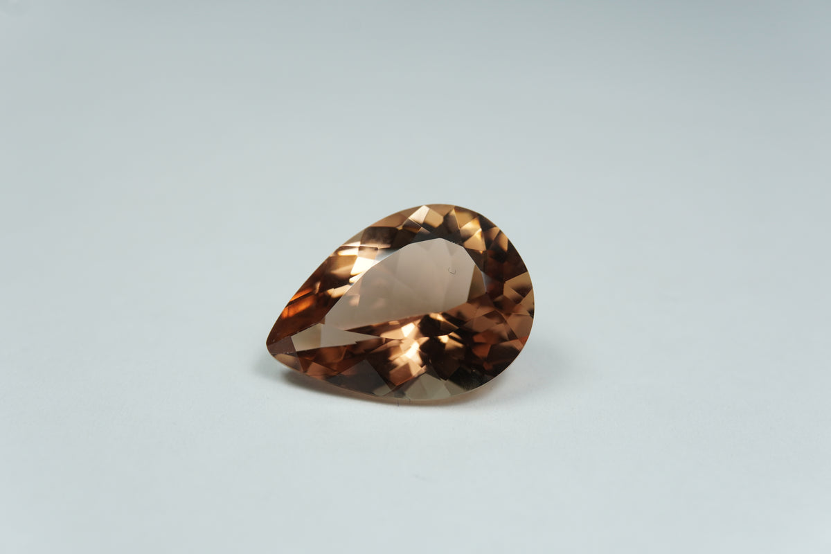 9.80ct Topaz 16x12mm