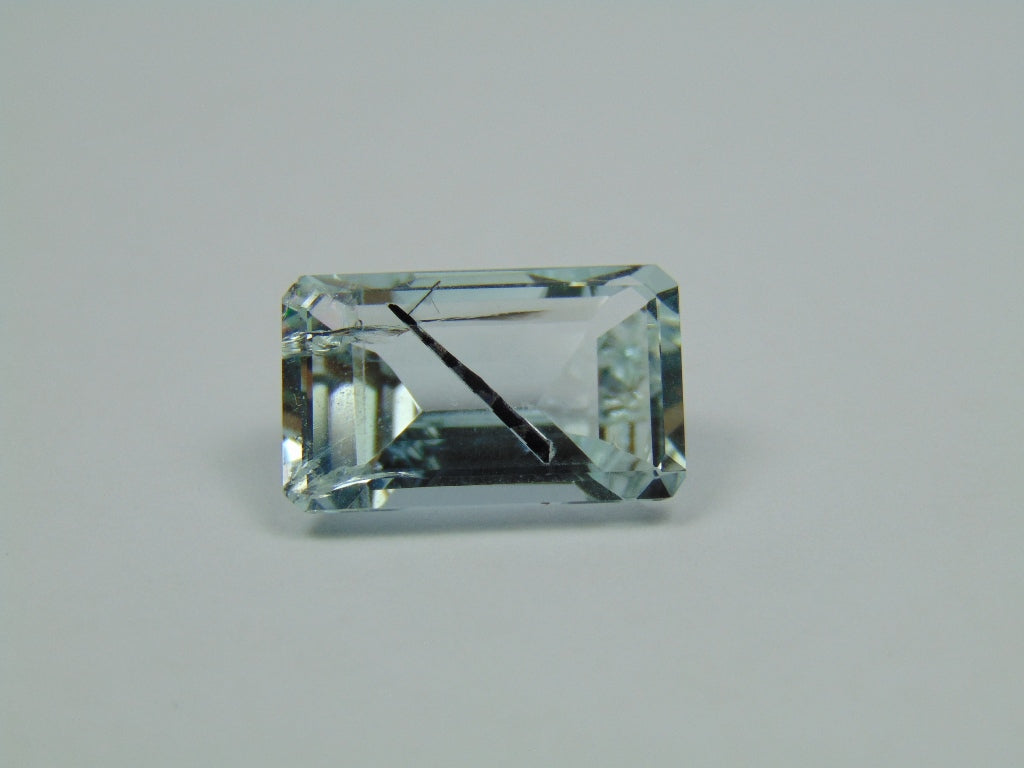 10.75ct Aquamarine With Inclusion 18x12mm