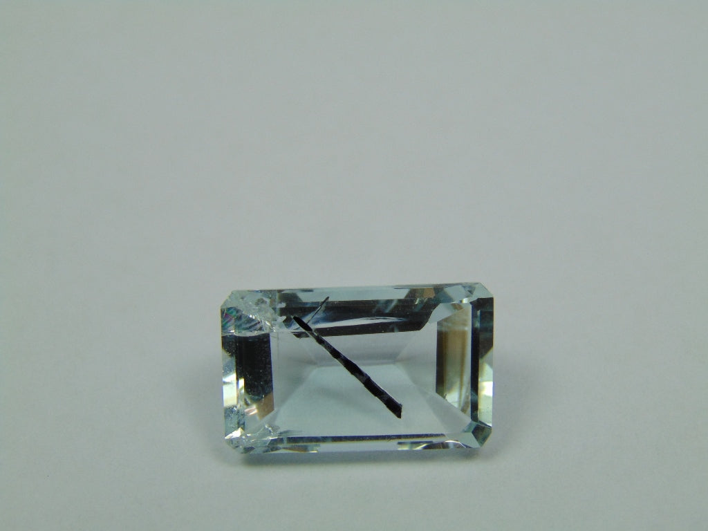 10.75ct Aquamarine With Inclusion 18x12mm