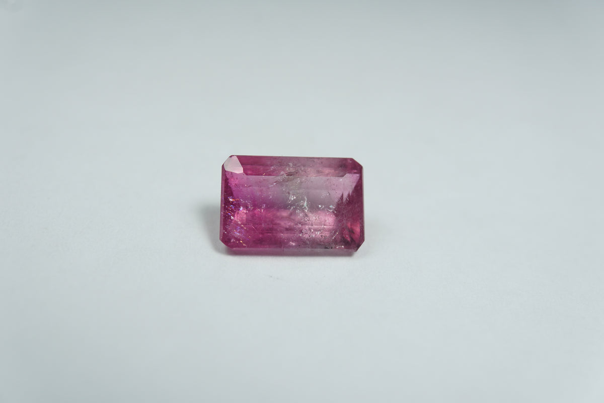 2.08ct Tourmaline bicolor 9x6mm