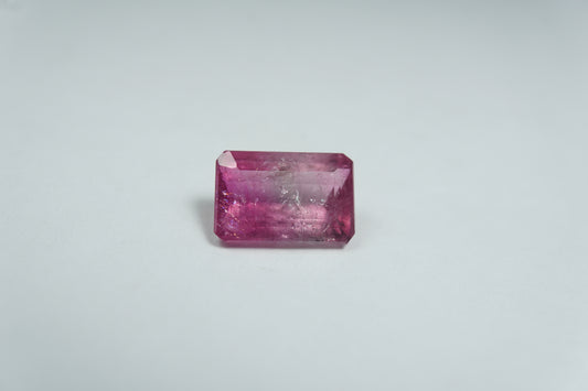 2.08ct Tourmaline bicolor 9x6mm