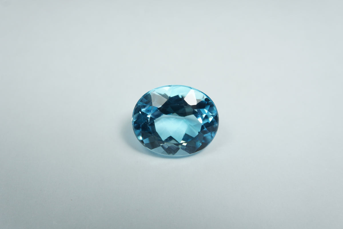 8.38ct Topaz Swiss 13x11mm