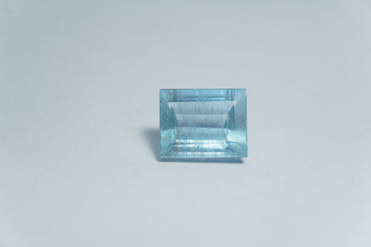 3.35ct Aquamarine 10x8mm