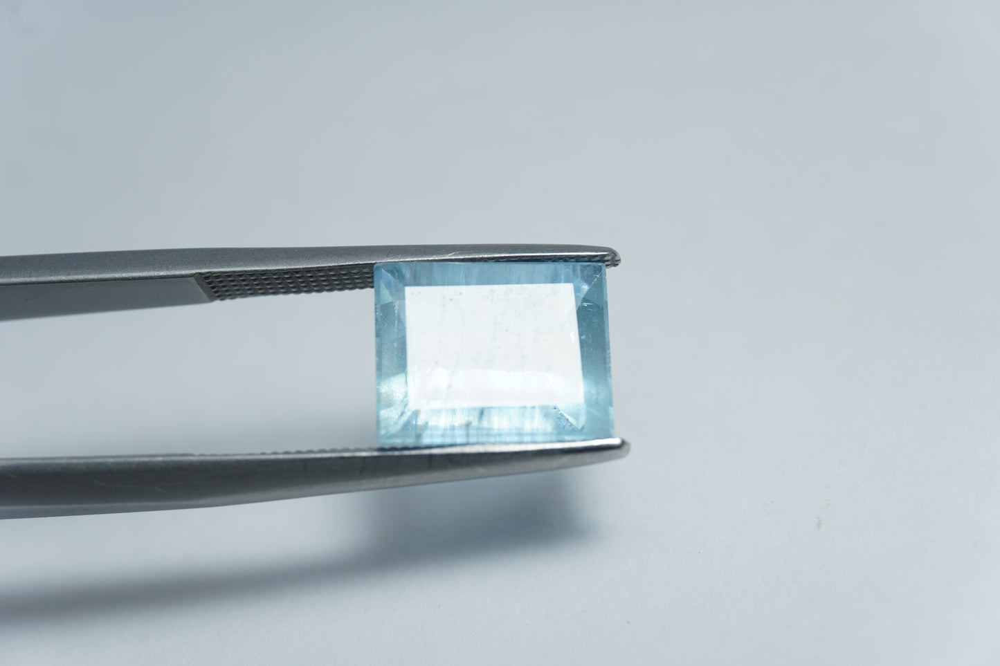 3.35ct Aquamarine 10x8mm