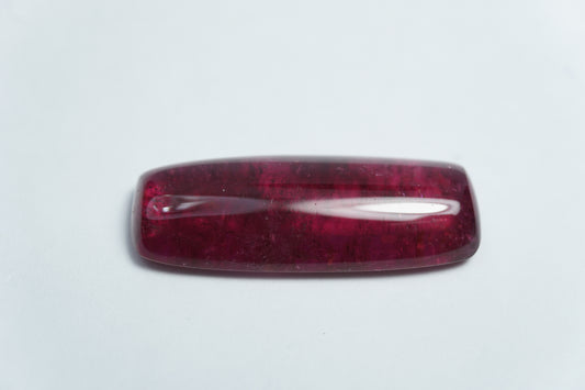 21.35ct Rubellite cabochon 30x12mm