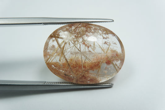 21.15ct Quartz with inclusion 21x15mm