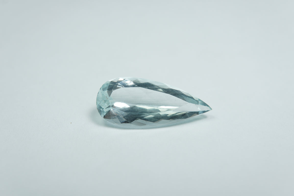 4.27ct Aquamarine 18x8mm