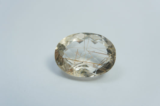 17ct Quartz with inclusion 19x14mm